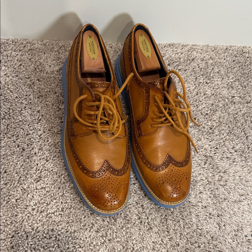 Men's Brown Leather Cole Haan wingtip Shoes with Blue Sole